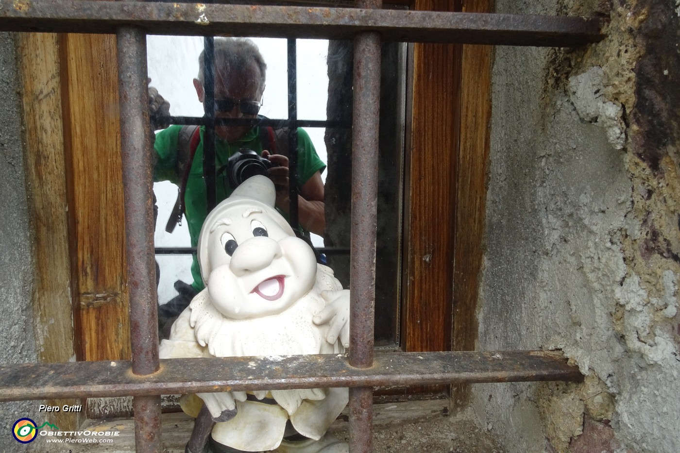11 Al Baitel sono accolto con simpatico sorriso.JPG